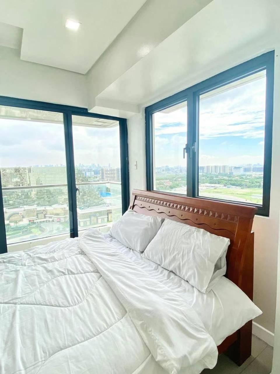 Sapphire Seaview Park Apart otel Manila Dış mekan fotoğraf