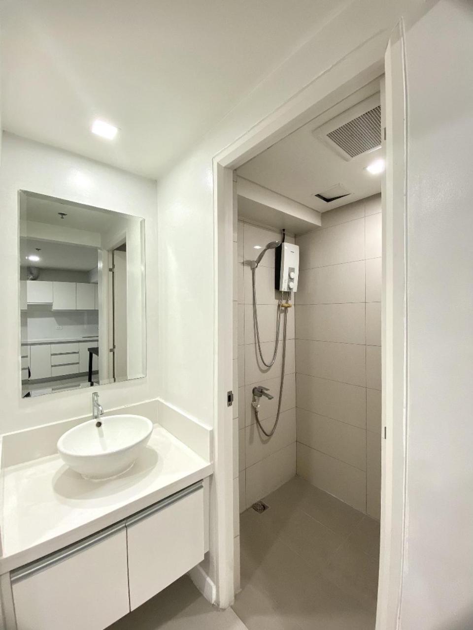 Sapphire Seaview Park Apart otel Manila Dış mekan fotoğraf